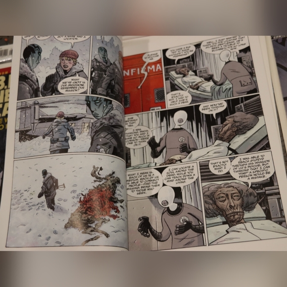 B.P.R.D. Comic Book Collection - Picture 8 of 9